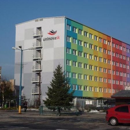 Uninova Hostel Bratislava Eksteriør billede